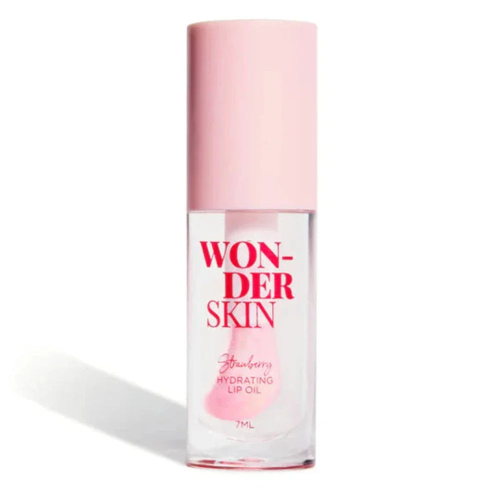 LIP OIL- GLOSSY HYDRATION WITH STRAWBERRY FLAVOR - Medaid International