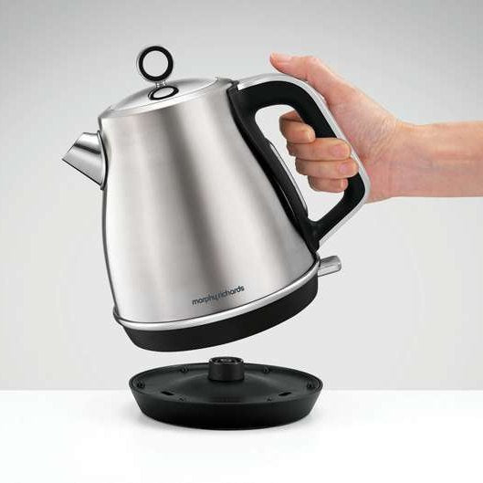 EVOKE Krug Kettle Cordless Stainless steel (brushed) by Morphy Richards