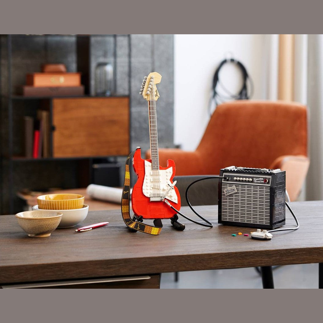 LEGO® Ideas Fender Stratocaster (21329)