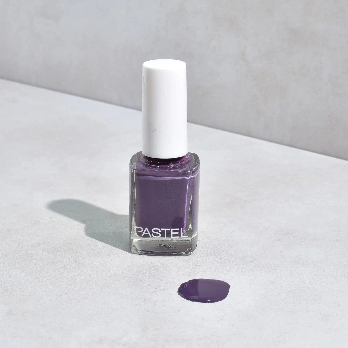 Pastel nail polish - 252