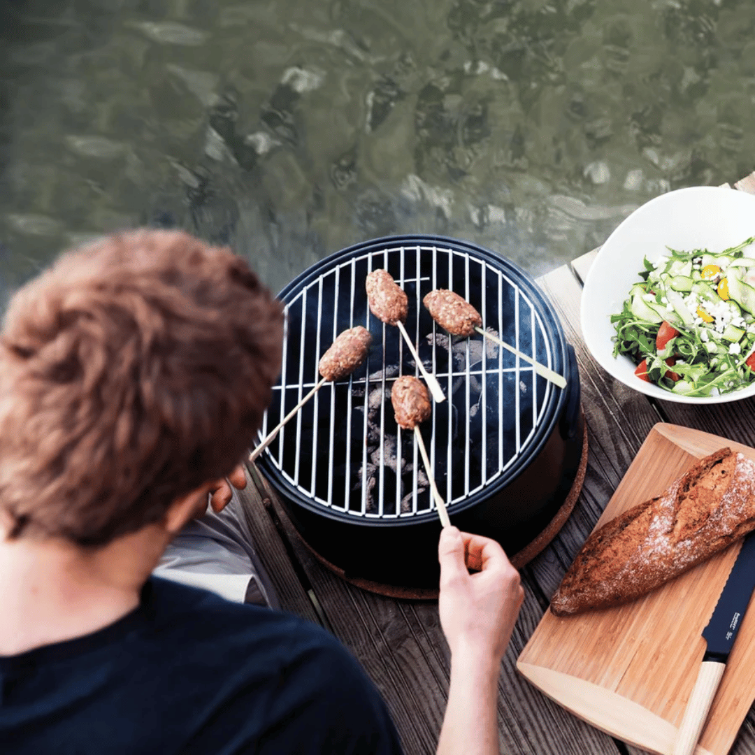 BergHoff Leo Portable Tabletop Barbecue Charcoal Grill, Black 2415601