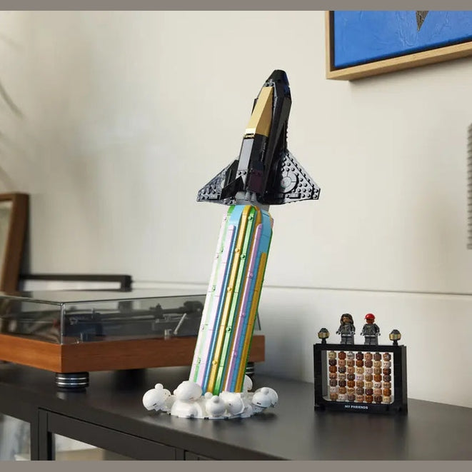 Lego Over the Moon with Pharrell Williams (10391)