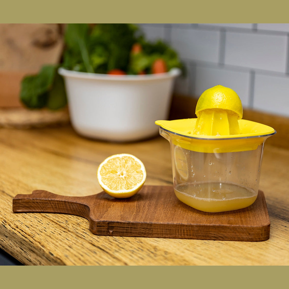 Transparent Square Lemon Squeezer