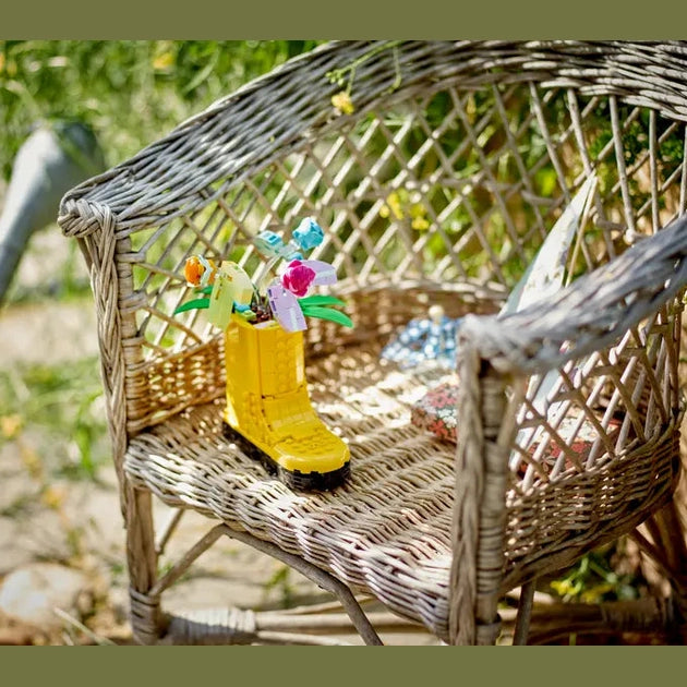 Lego Flowers in Watering Can (31149)