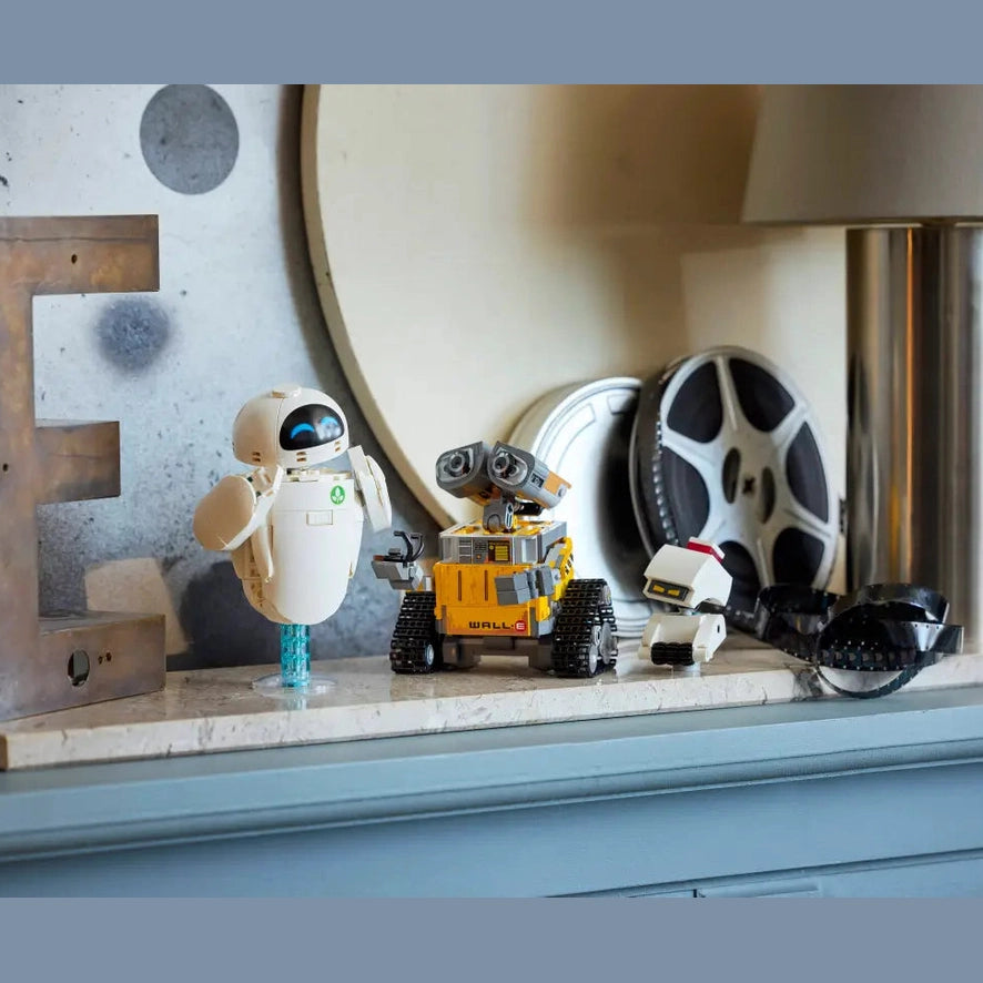 Lego WALL-E and EVE (43279)