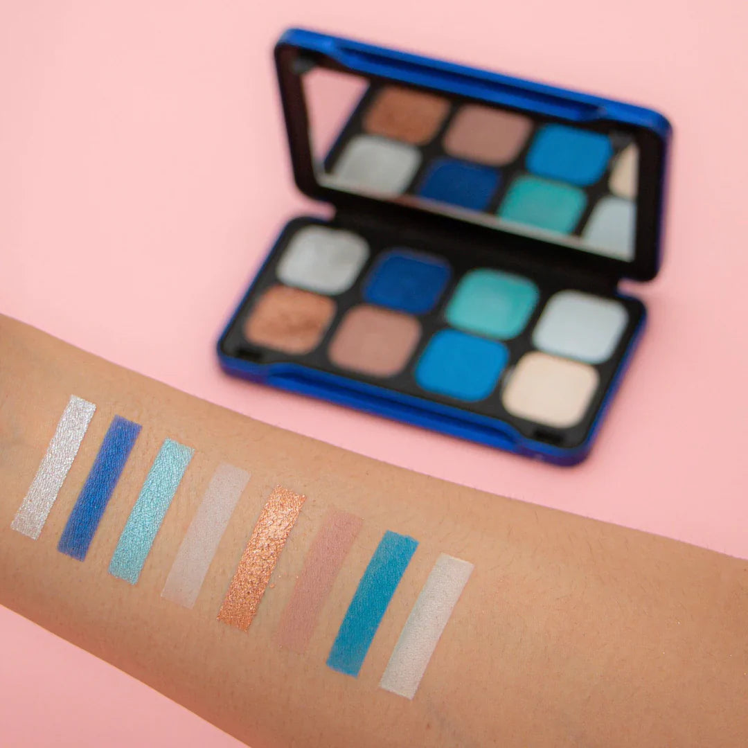 Revolution Forever Dynamic Tranquil Eyeshadow Palette