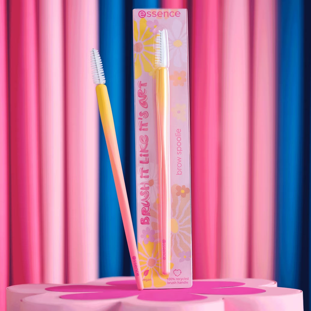 Essence BRUSH IT LIKE IT'S ART Brow Spoolie -My Brow Game: A Piece Of Art