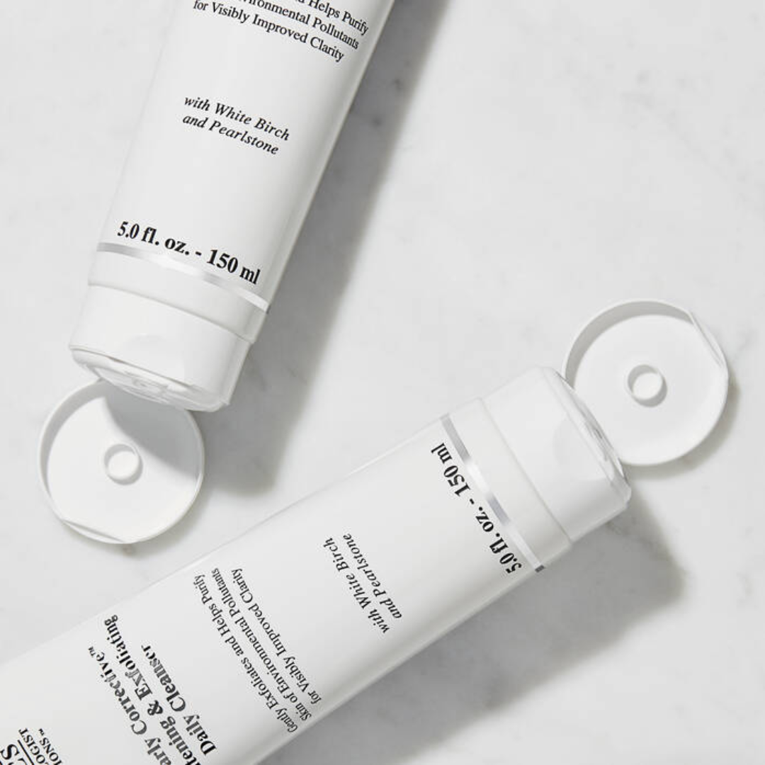 Kiehl's Clearly Corrective Brightening & Exfoliating Daily Cleanser 150ml