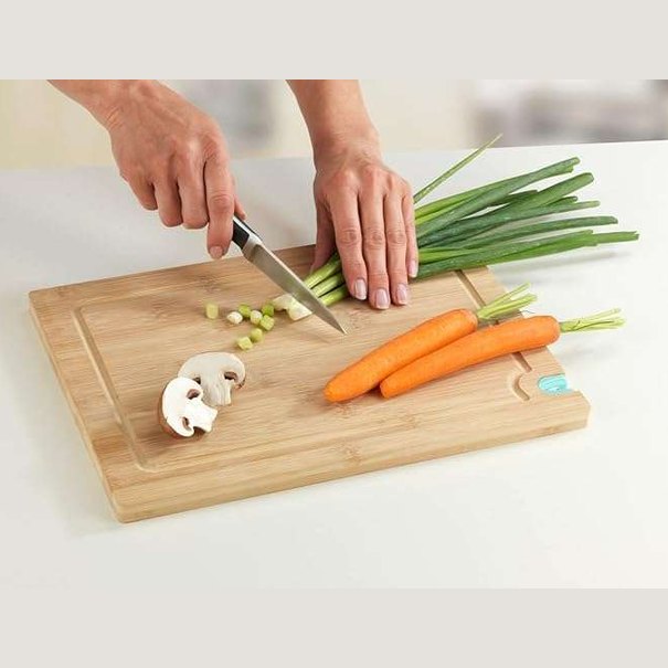 Chopping Board with Knife Sharpener by Wenko
