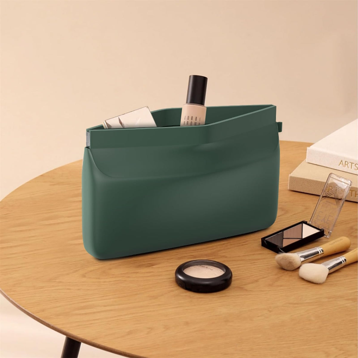 TERRIFI Silicone Makeup Bag, Portable Cosmetic Bag for Women and Girls, Travel Toiletry Bag for Makeup, Beauty Tools, and Brushes
