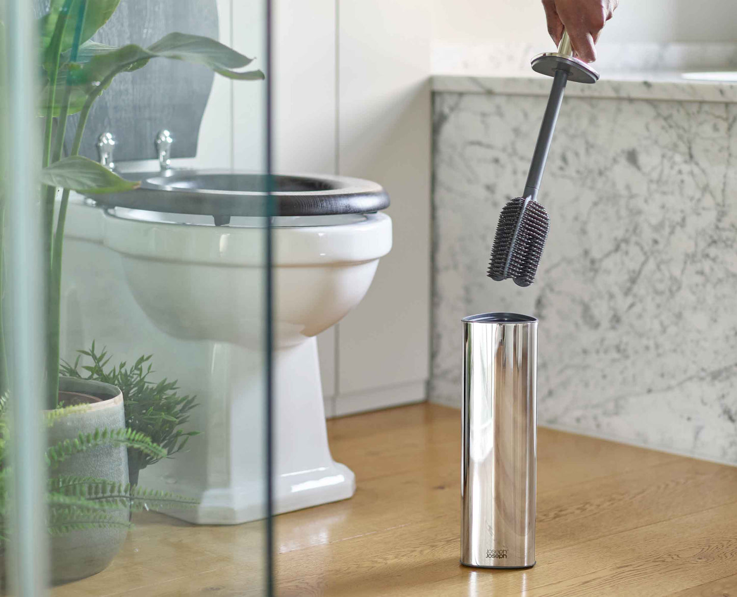 Joseph Joseph Flex™ 360 Luxe Toilet Brush with Stainless-steel Finish