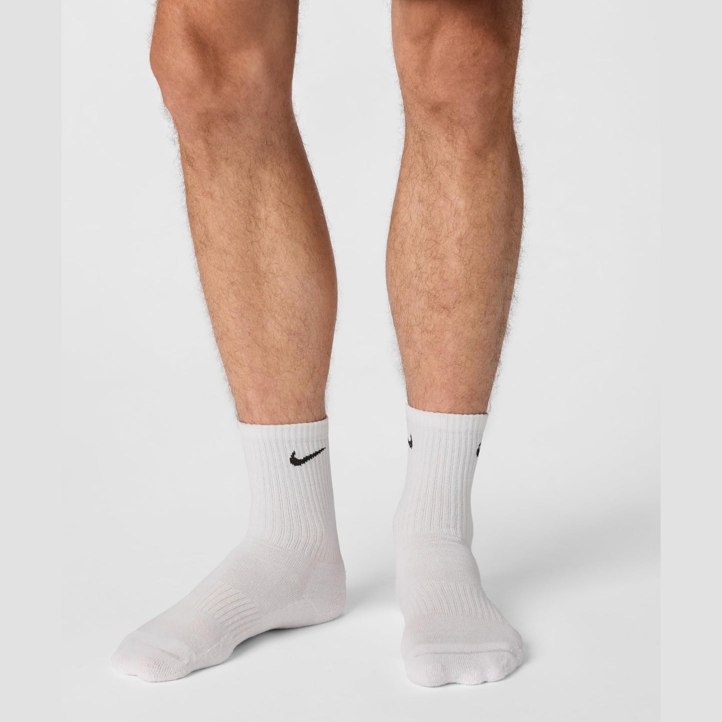 Nike Unisex Everyday Lightweight Training Crew Socks (3 Pairs), White/Black, Large - Medaid International