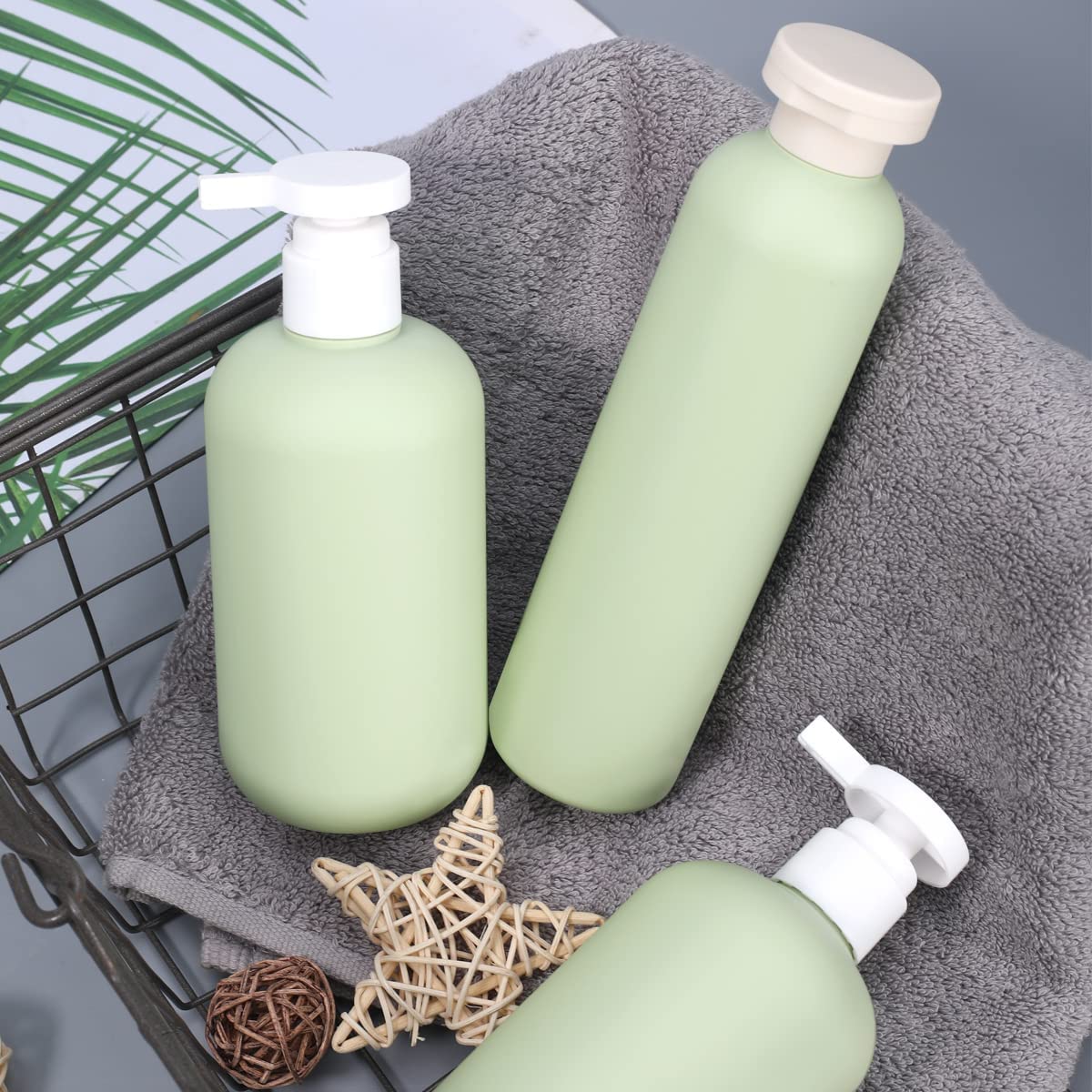 TERRIFI Green Plastic Empty Squeeze Bottles, Refillable Plastic Leak-Proof Travel Bottles for Creams, Lotion, Shampoo, Conditioner (4 Pcs)
