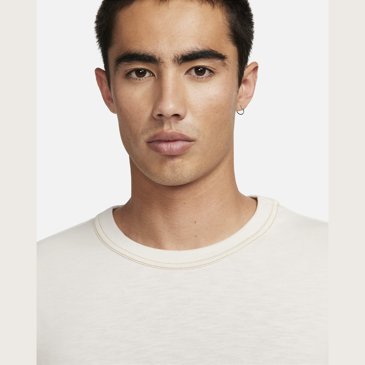 Nike Life Men's Short-Sleeve Knit T-Shirt L Cream - Medaid International