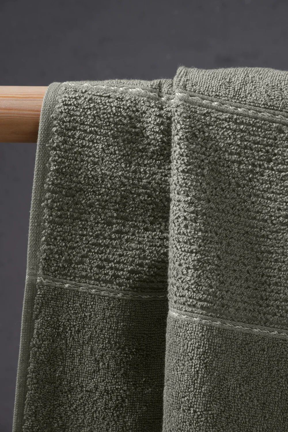 2Bath&2Face Carmine Set Olive Extra Soft Modern Cotton 50x90 70x140 cm