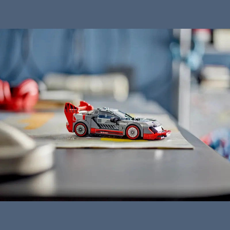 Audi S1 e-tron quattro Race Car (76921)
