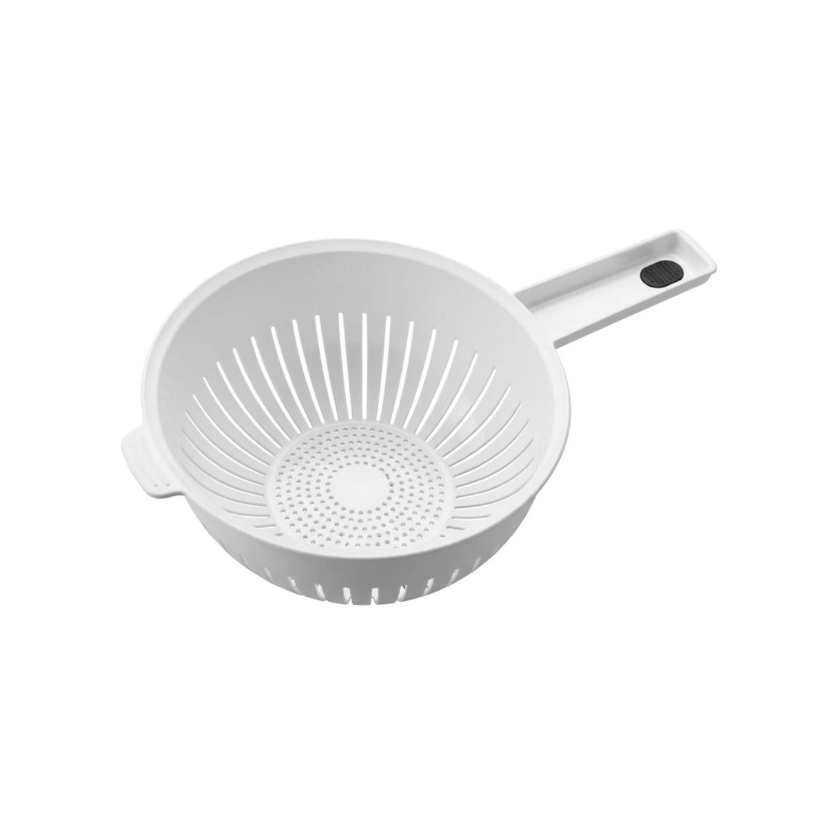 Strainer With Handle