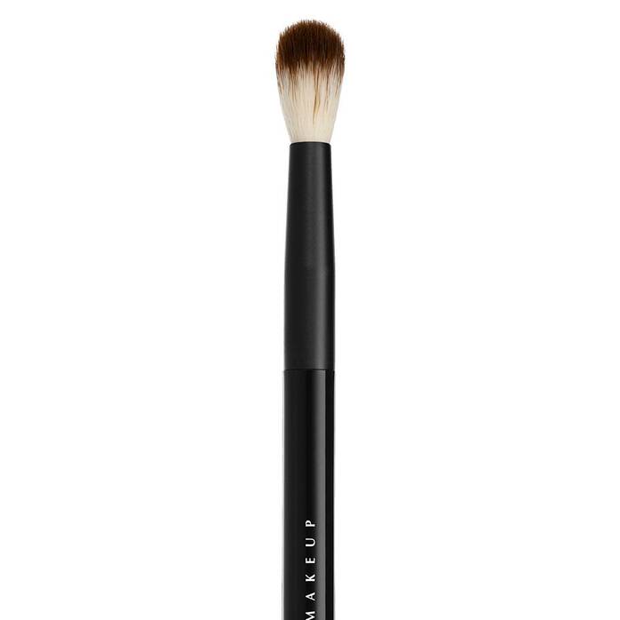 NYX 16 Pro Blending Brush