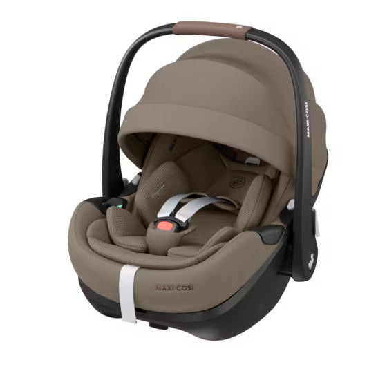 Maxi-Cosi - Plaza+ (Twillic Truffle) - 3pcs Bundle Plaza+ Stroller & Carrycot. Pebble 360 Pro Car Seat - FamilyFix 360 Pro Base. - Travel System