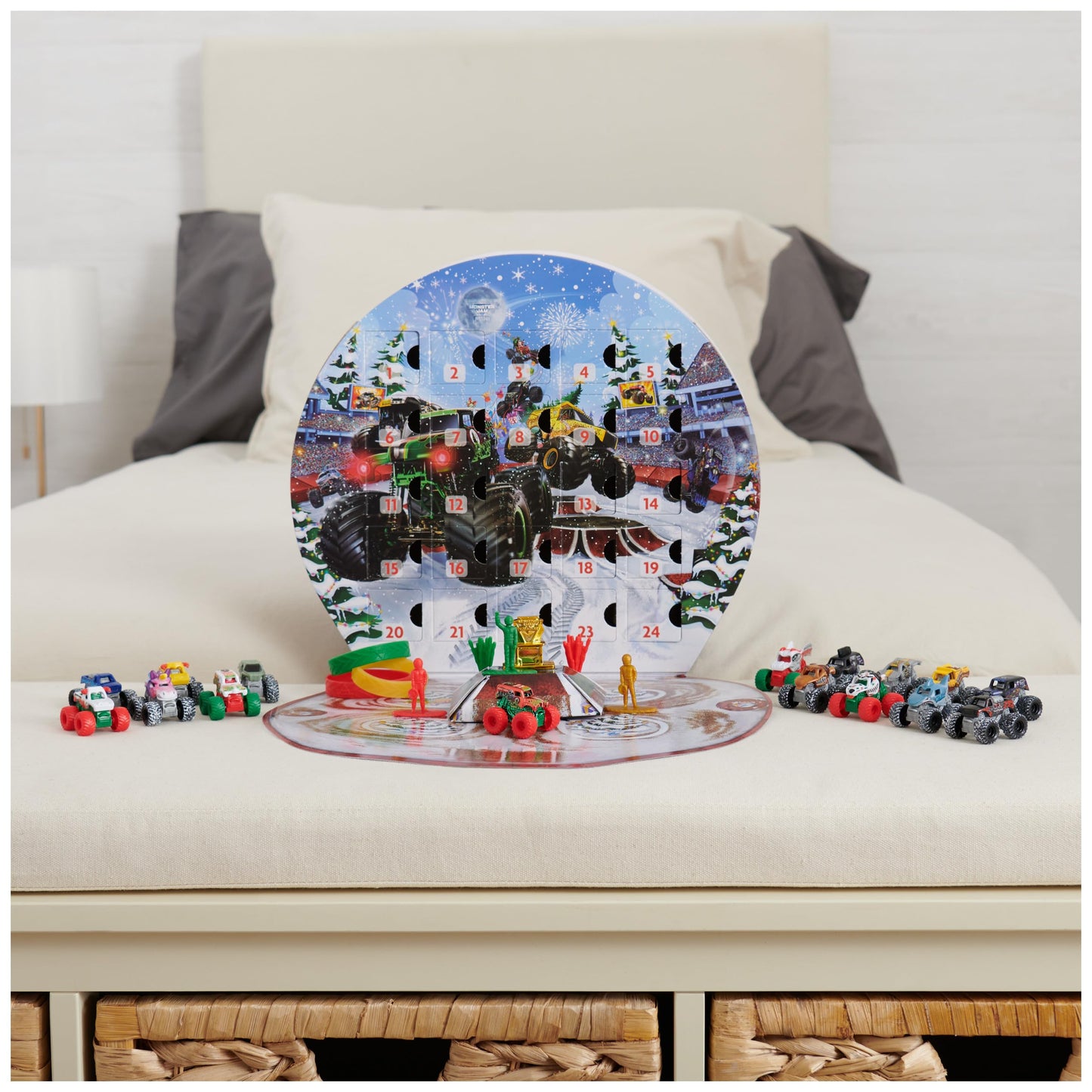 Monster Jam Mini Holiday Advent Calendar, 24 Days of Mini Monster Trucks and Accessories, 1:87 Scale, Kids Toys for Boys and Girls Ages 3 and up - Medaid International