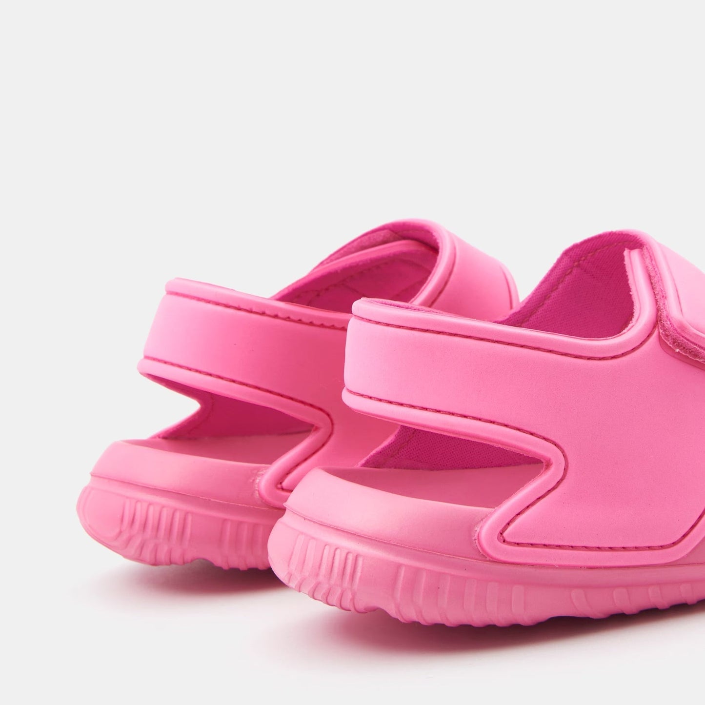 Sinsay Girl's Fuchsia Plain Sandals | Sinsay In Lebanon