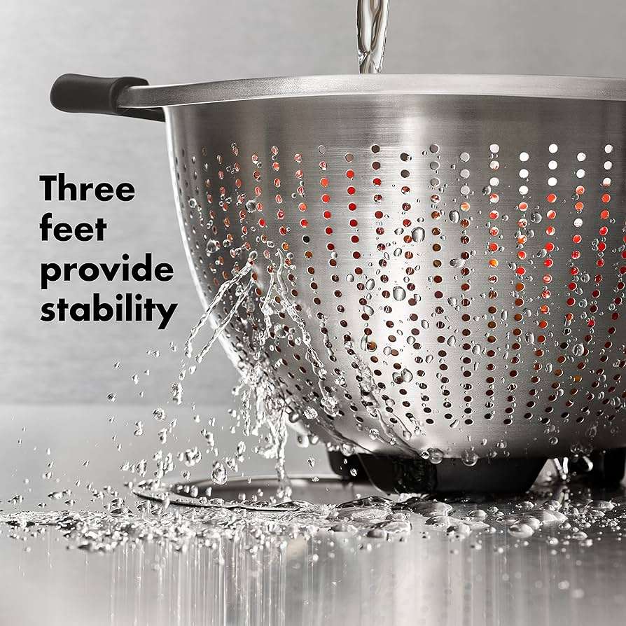 Stainless Steel 3 qt./ 2.8L Colander by OXO