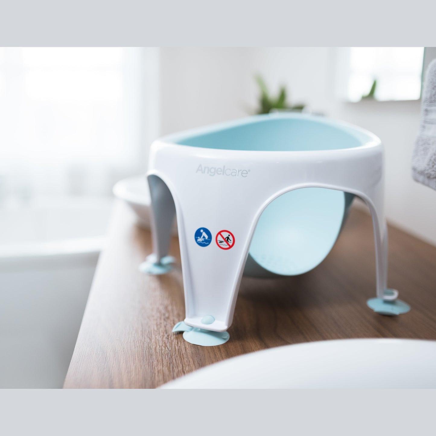 ANGELCARE SOFT TOUCH BATH SEAT AQUA