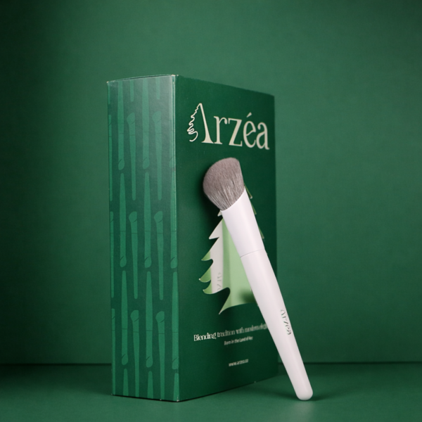 Arzea Cedra Foundation Brush