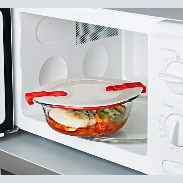 PYREX Cook & Heat Glass Round Dish With Lid 0.3L