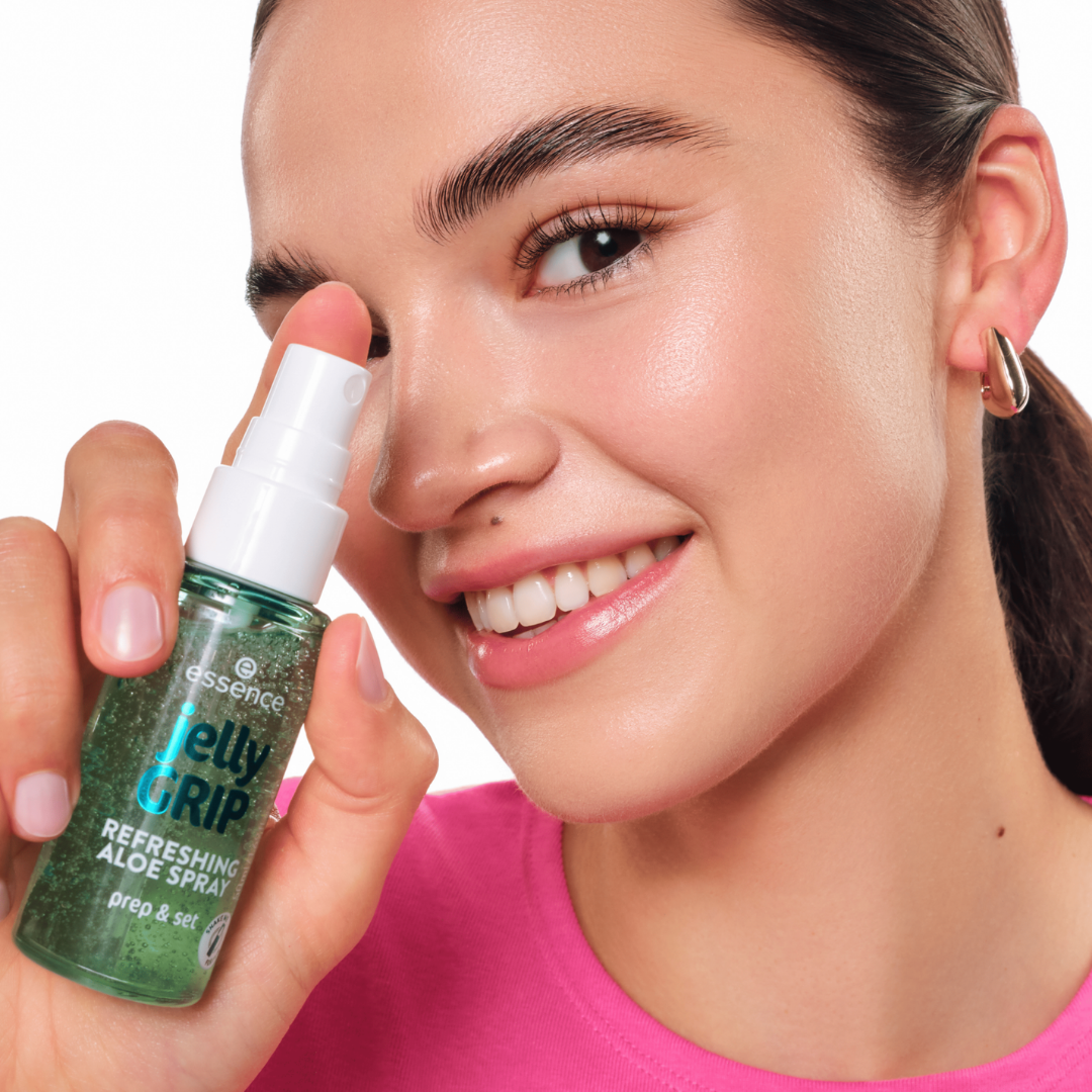Essence Jelly Grip Refreshing Aloe Spray