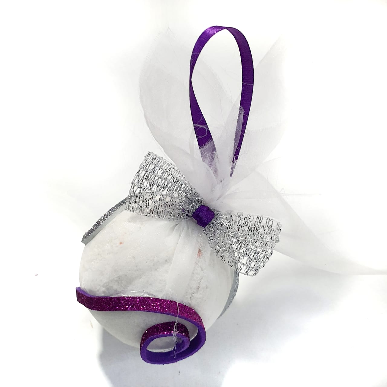 Tec nails christmas bath bomb