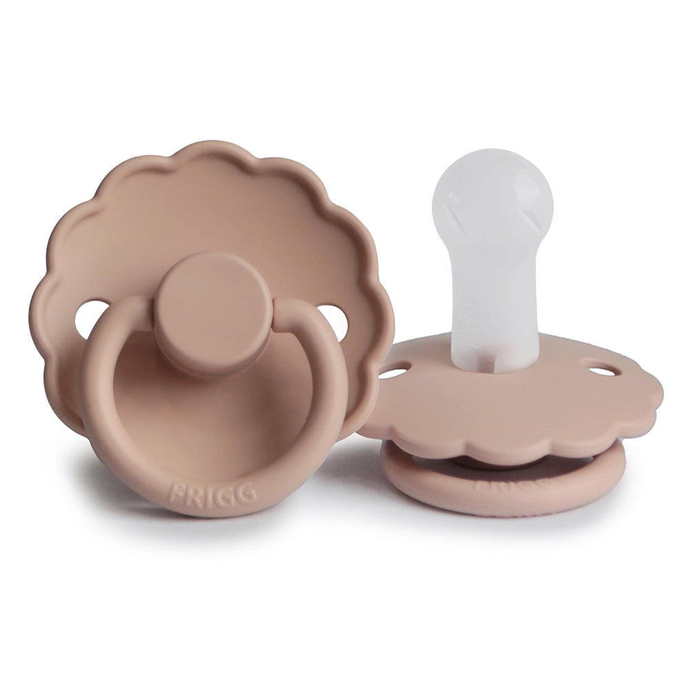 FRIGG Daisy Silicone Pacifier 0-6M 1-Pack Powder Blush
