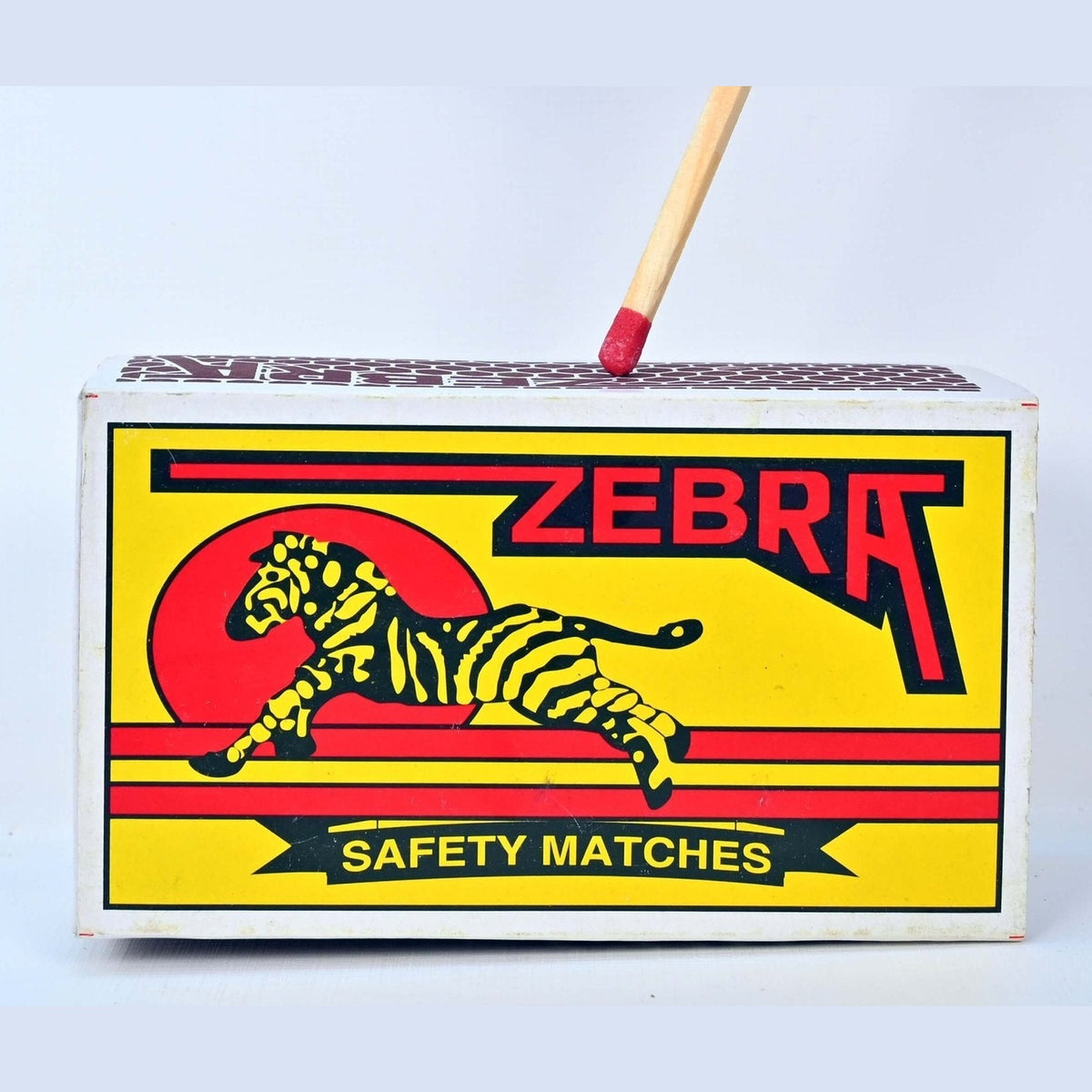 100 Wood Safety Matches - 40 mm
