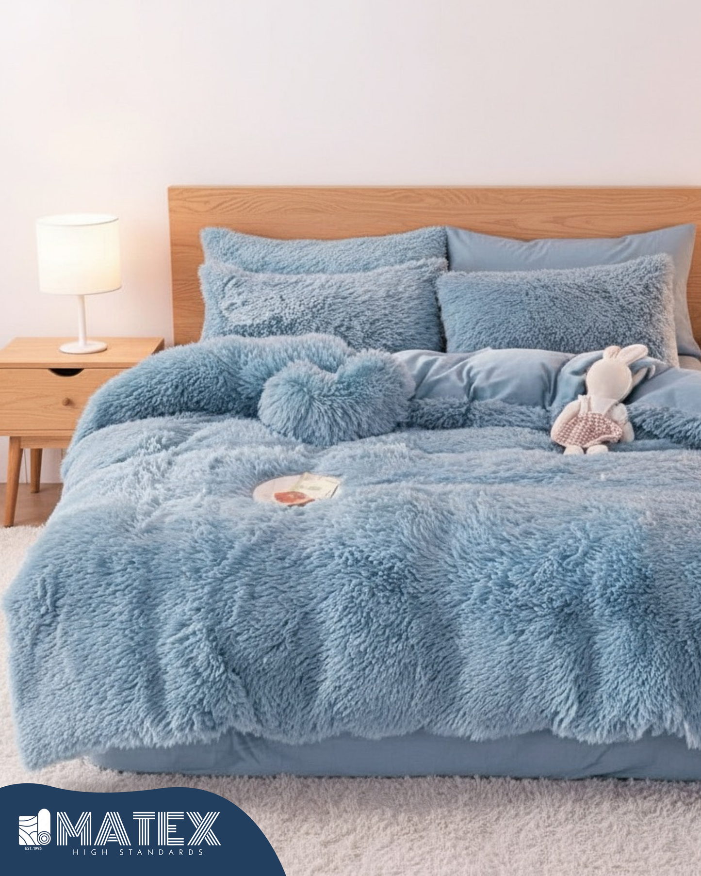 King size Cloud Blue FluffyLuxe Comforter