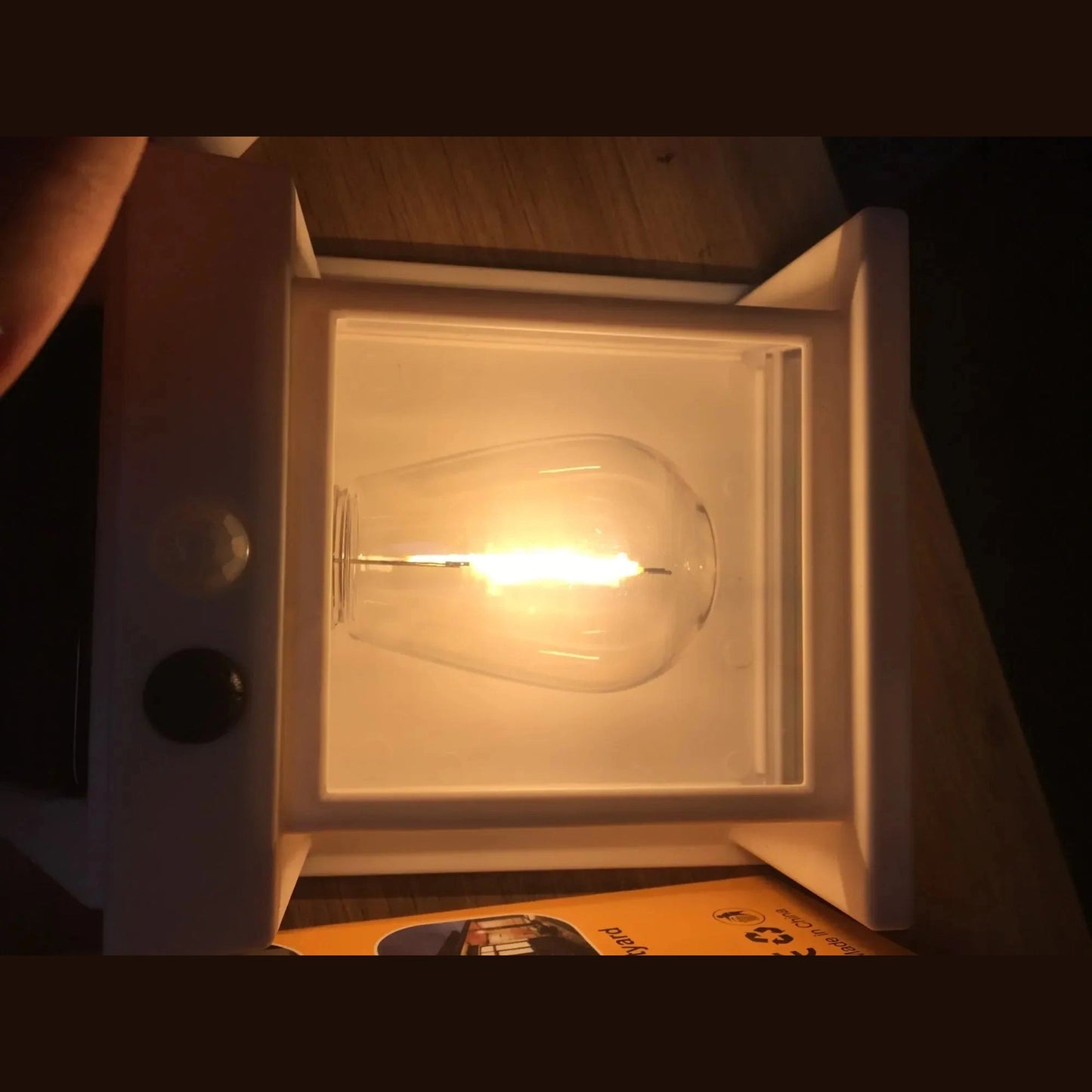 LED Solar Wall Light – Outdoor Tungsten Style Lamp
