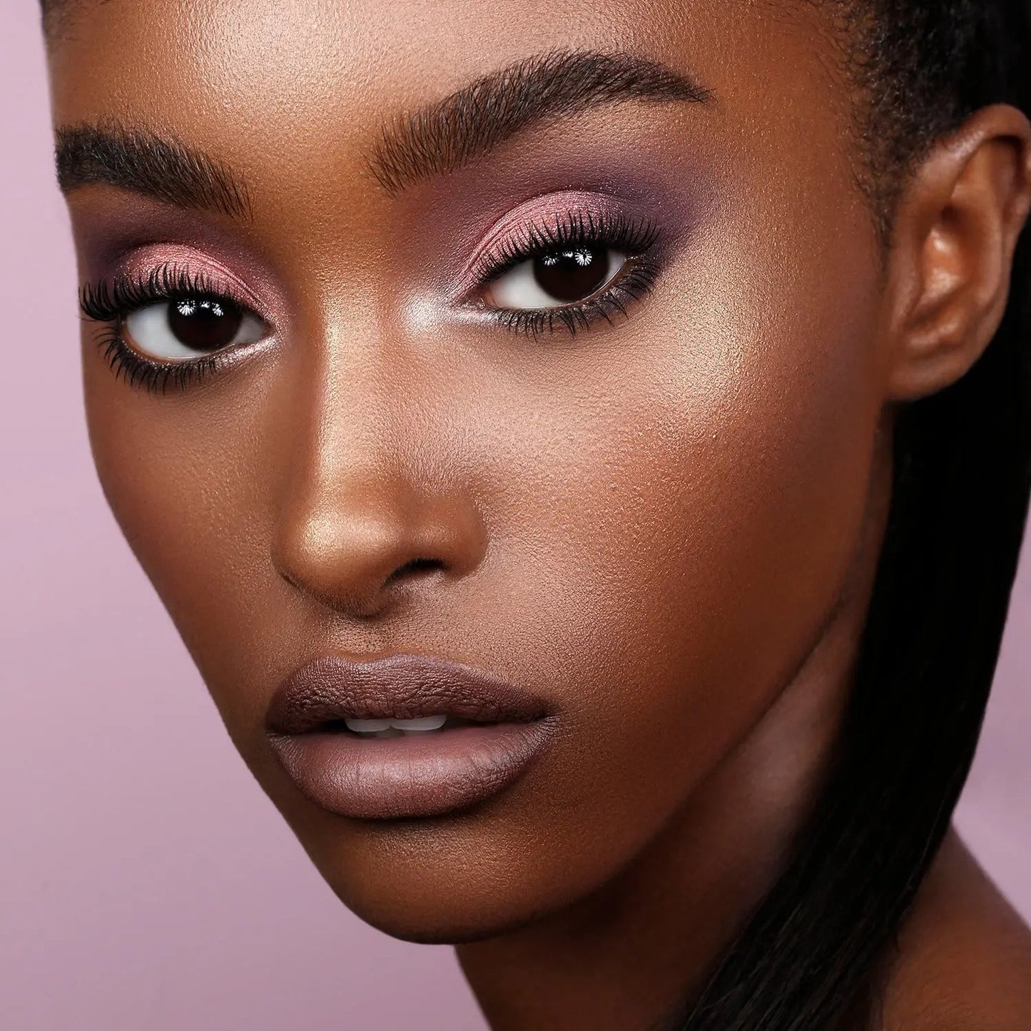 NATASHA DENONA LOVE CHEEK DUO
Cream & Blush Highlighter
