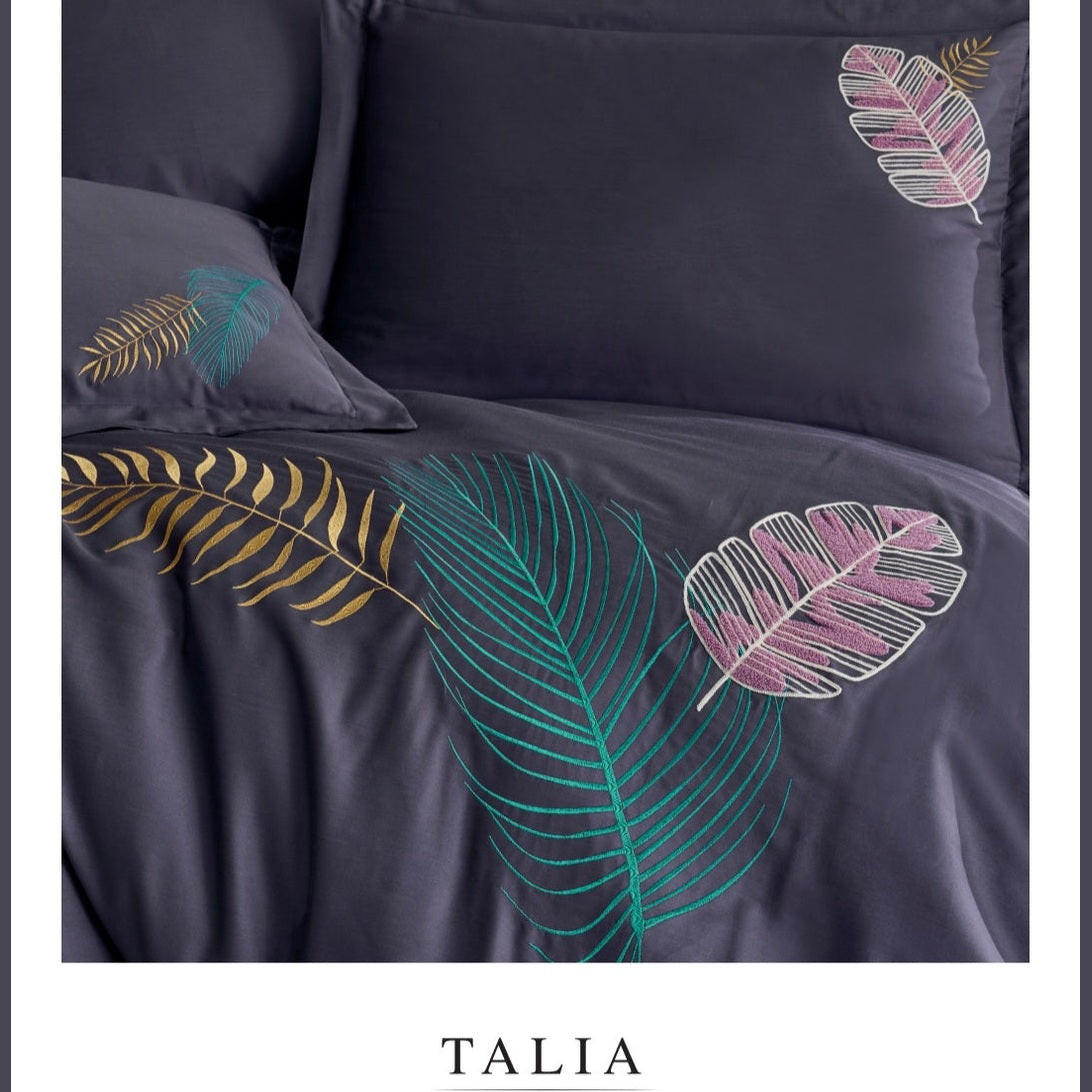 Talia murdum - Cotton Satin Embroidered Duvet Cover Set Double