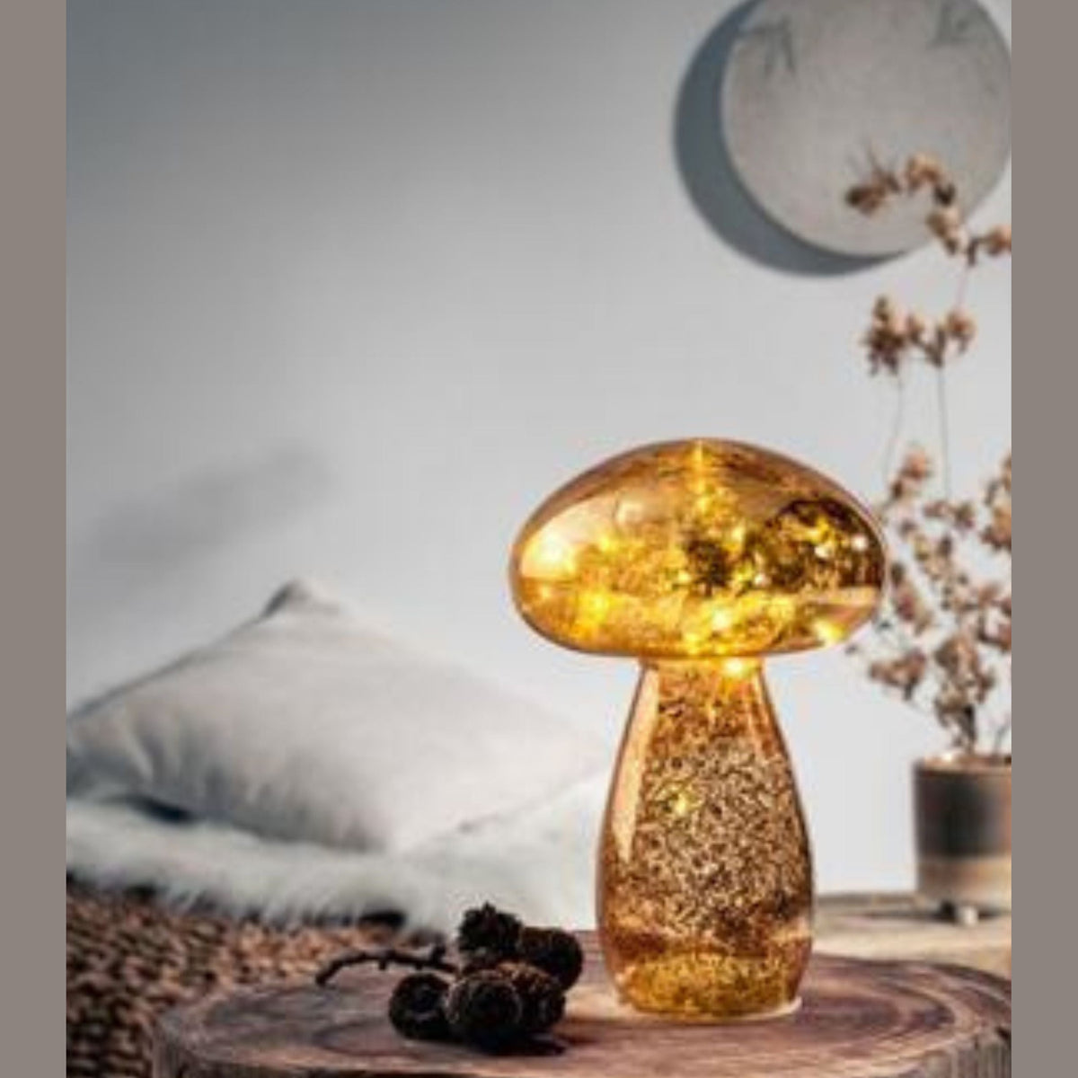 Light-Up Decorative Toadstool