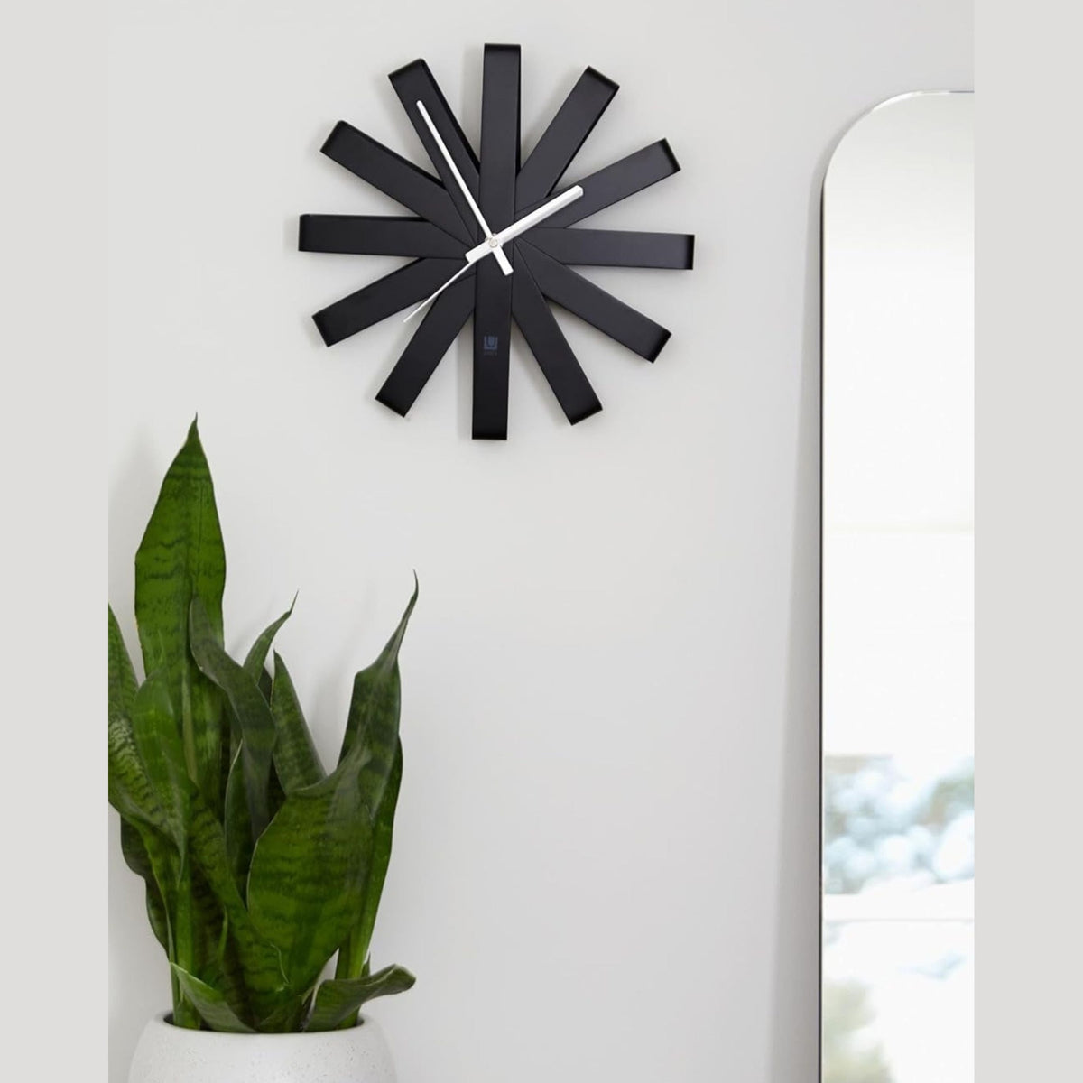 Ribbon Wall Clock