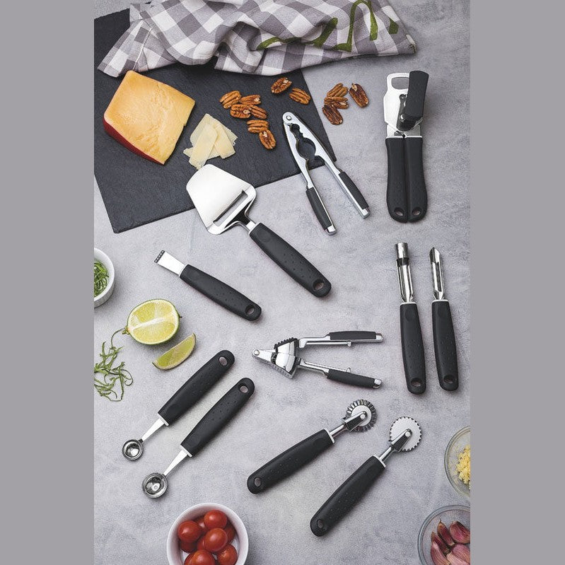 tramontina nut cracker