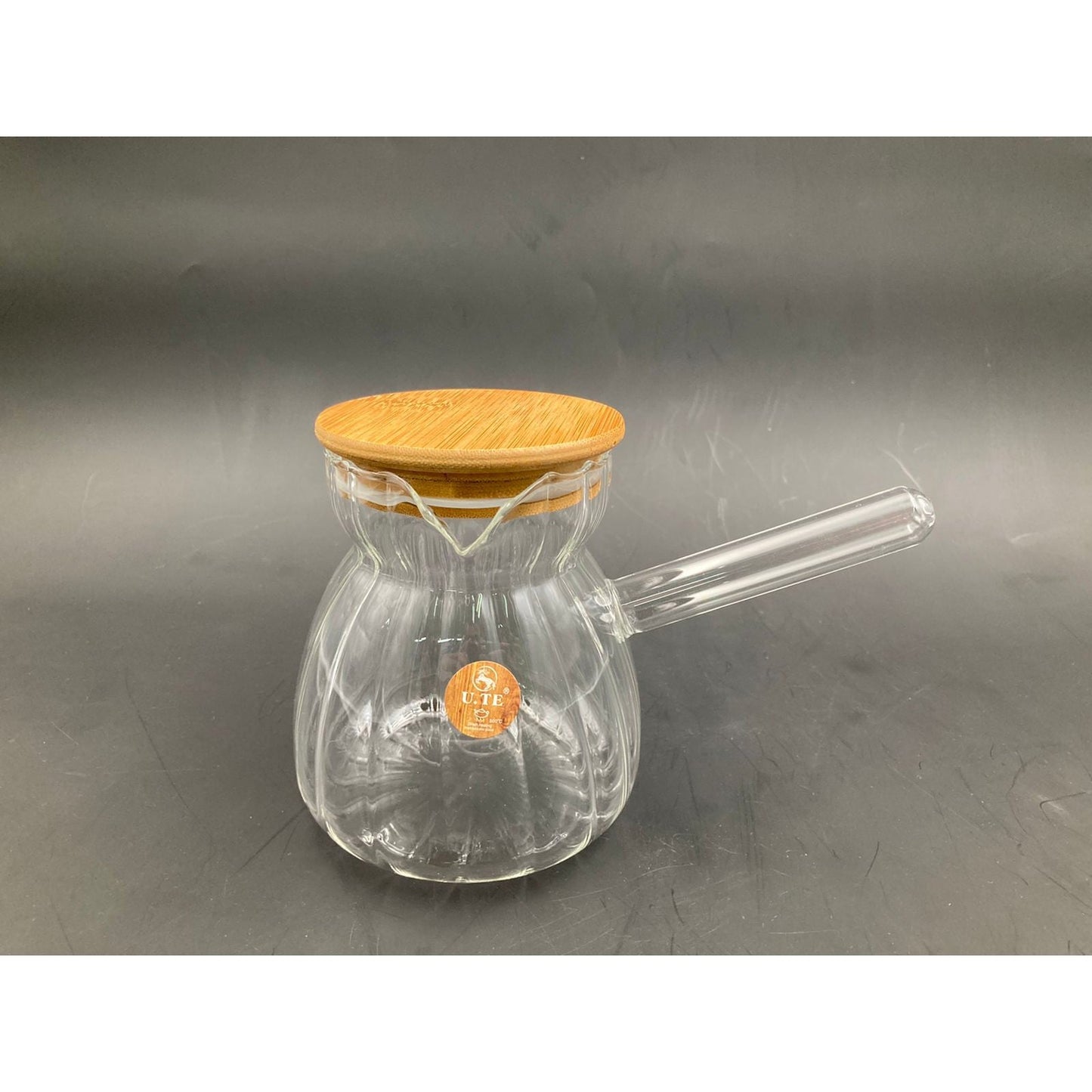 Borosilicate Glass Coffee Pot with wooden cover 600 ml