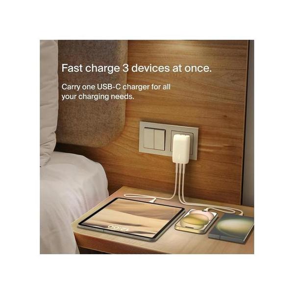 Belkin, WCC002VFWH BOOSTCHARGE PRO 3-in-1 Wireless Charging Pad with MagSafe