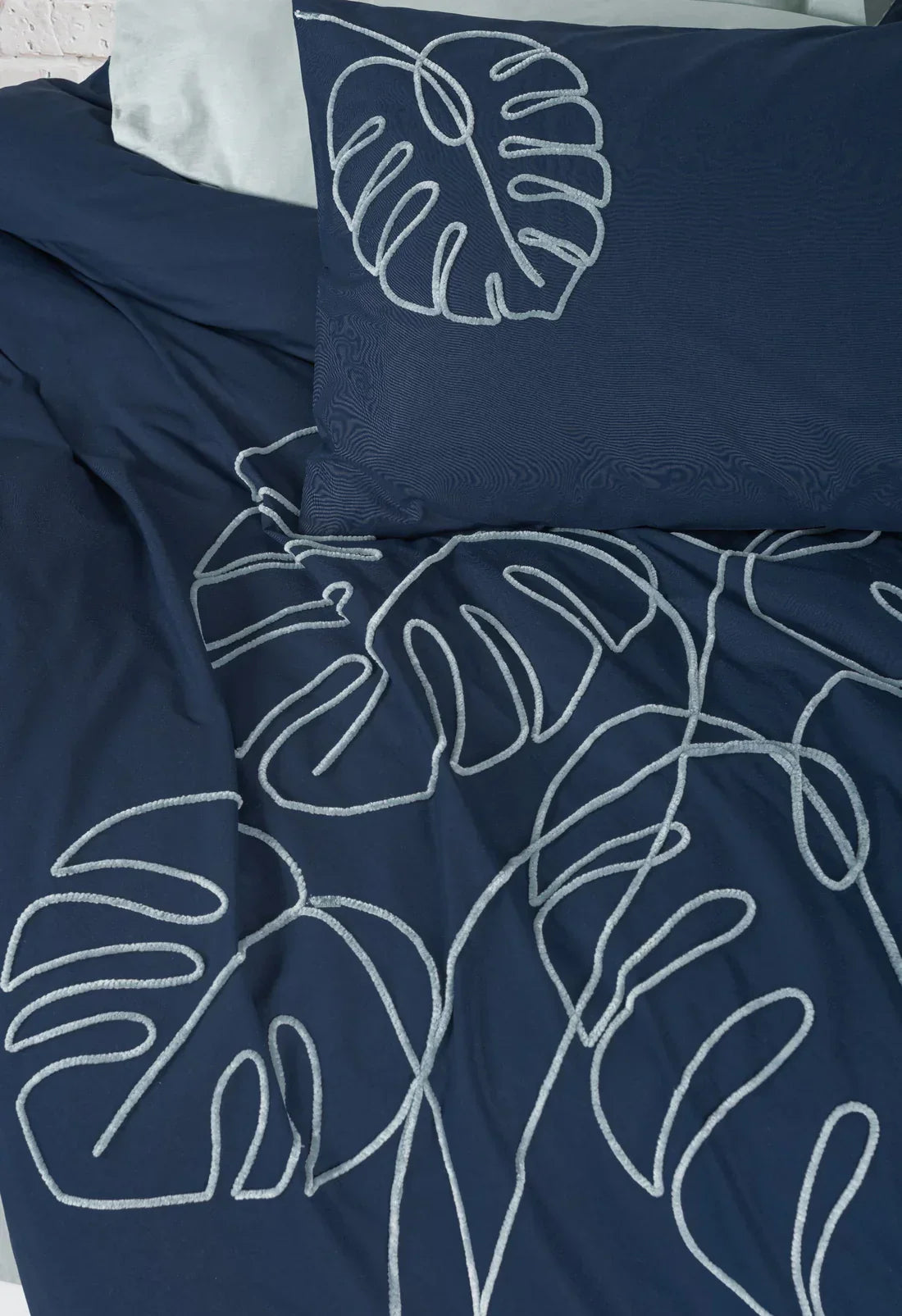 Embroidered Double Duvet Cover Set Silva
