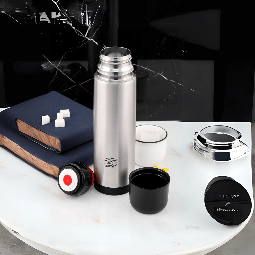 Double Layer Stainless Steel Black Thermos 750 ML 24 Hours (Cold) 12 Hours (Hot)