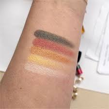 Kryolan Launches Golden Hour Eyeshadow Palette