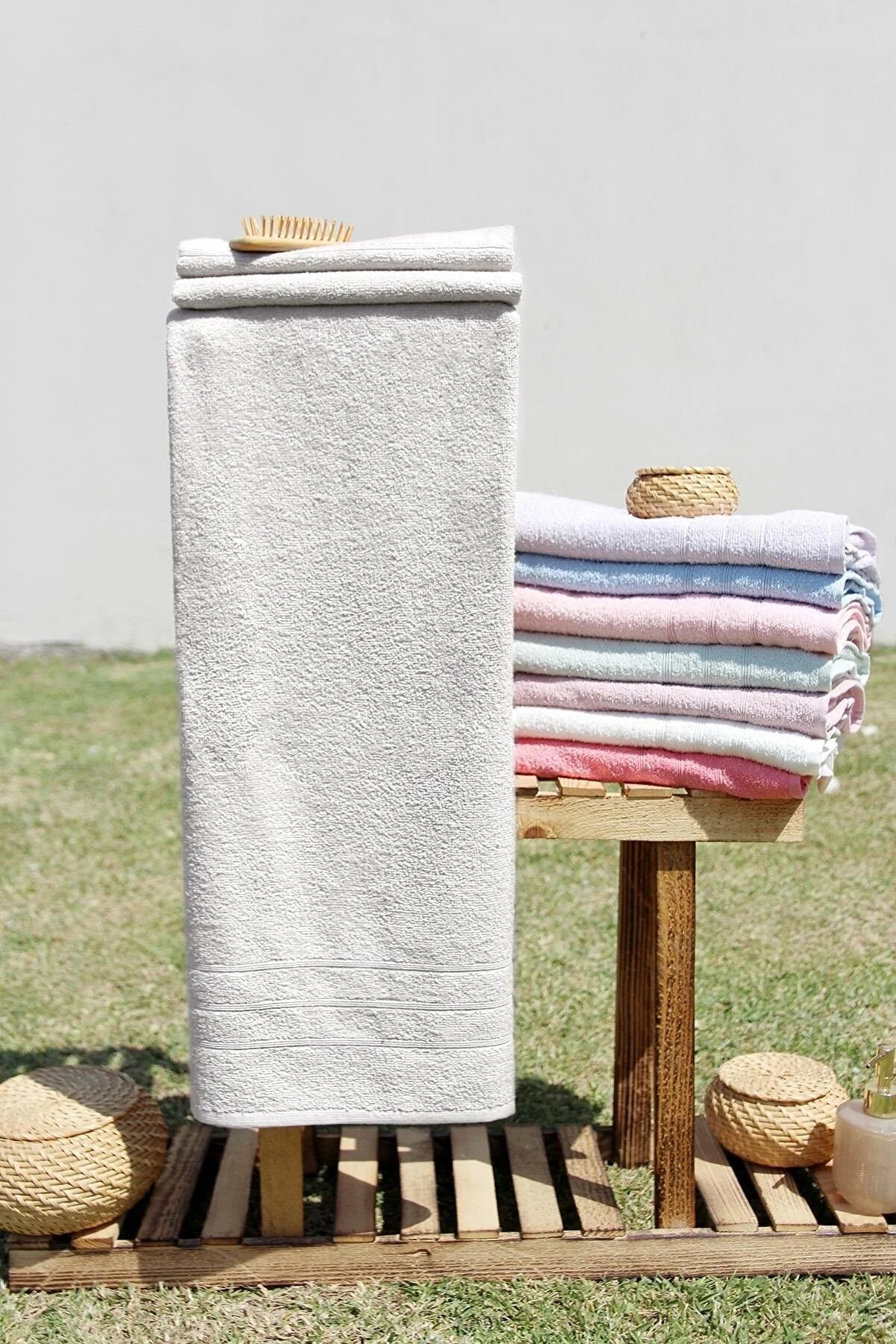 100% Cotton Colored 70x140 Bath Towel