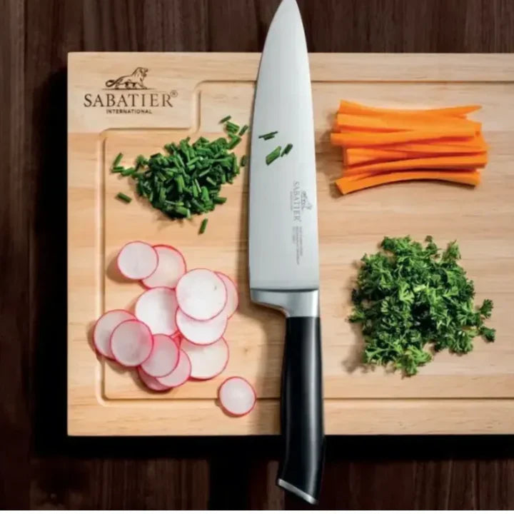 Wood Cutting Board “25 x 35 cm” by Sabatier