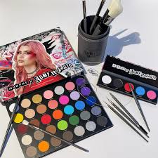 Morphe X Abby Roberts 35-Pan Artistry Eyeshadow Palette