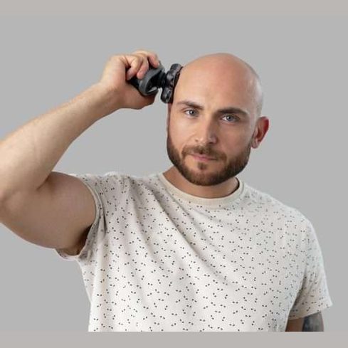 RX7 Ultimate Head Shaver By Remington