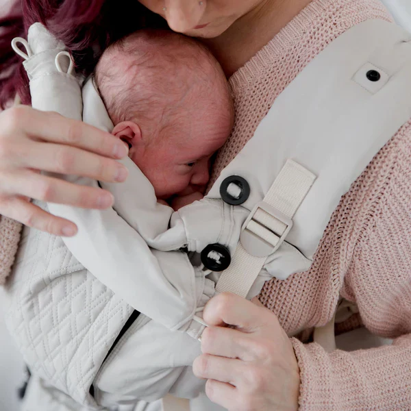 BBLUV - Chimparoo EvöoAir Baby Carrier - Beige